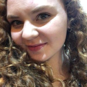 Meet your Posher, Colleen